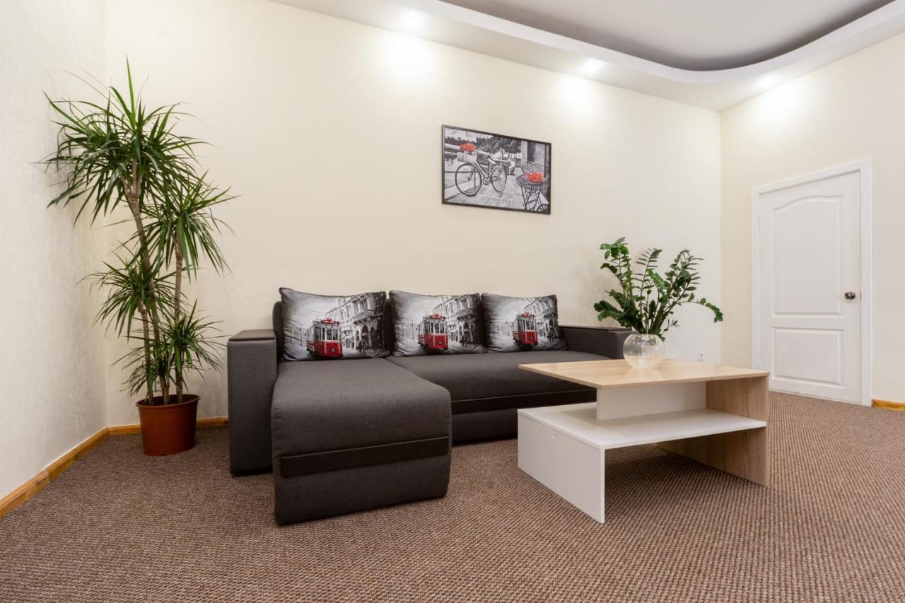 Apartment Center Of Odessa Exterior foto